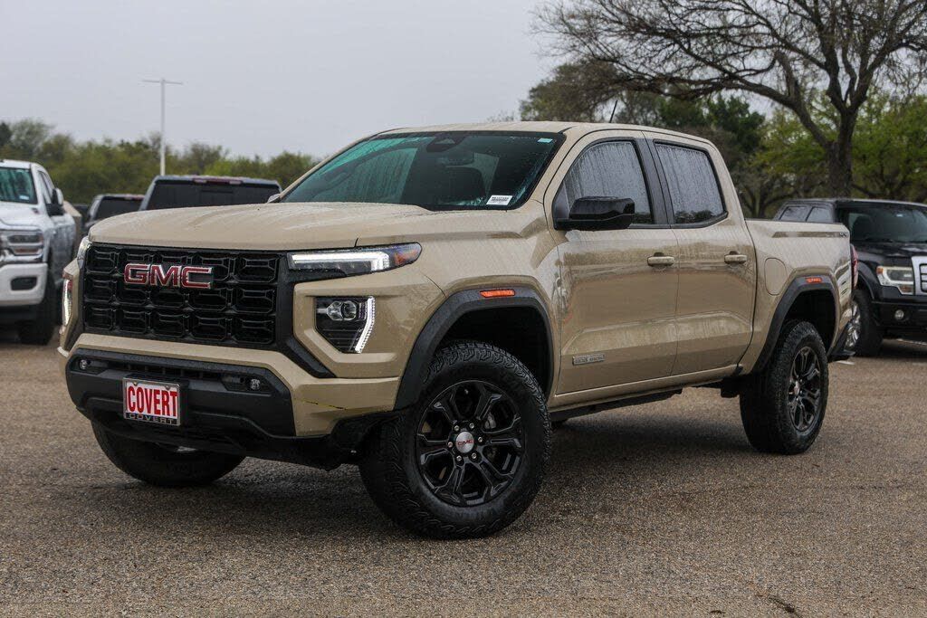 2023 GMC Canyon