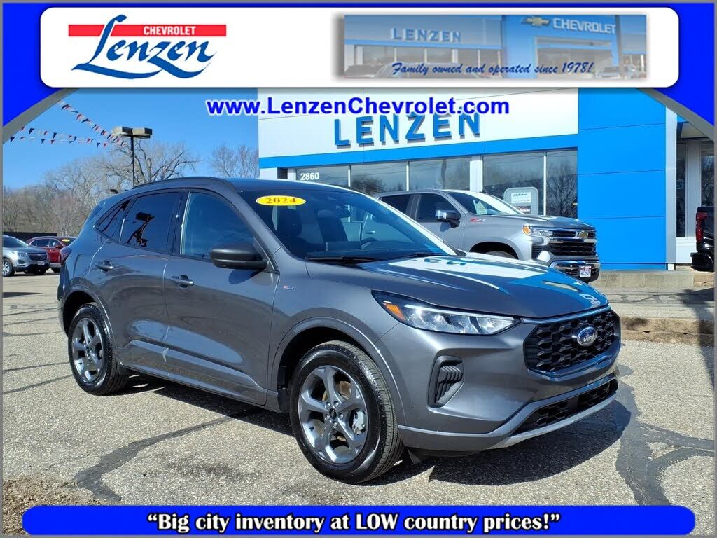 2024 FORD Escape