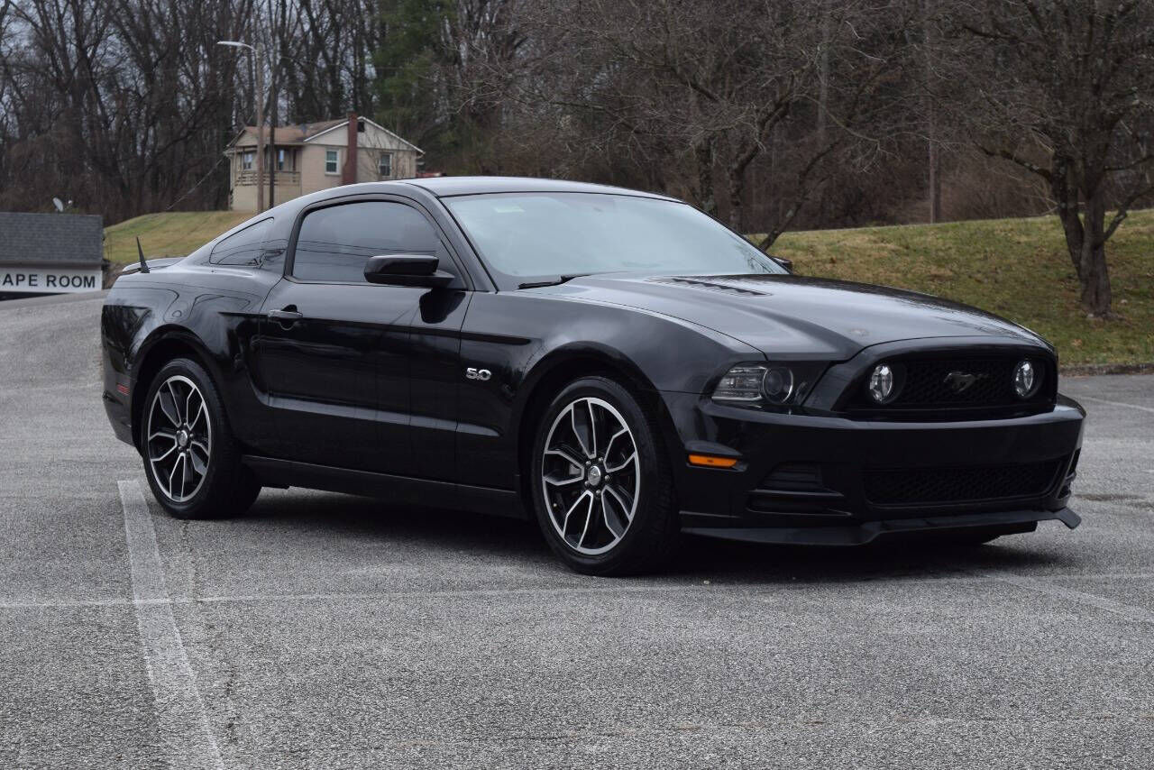 2013 FORD Mustang