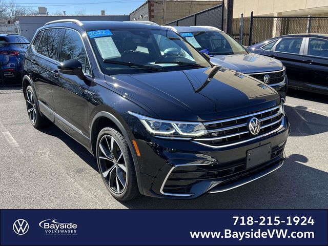 2022 VOLKSWAGEN Tiguan