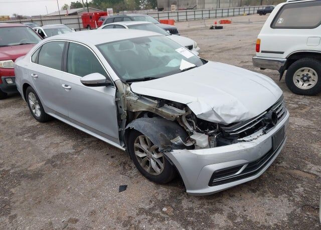 2016 VOLKSWAGEN Passat