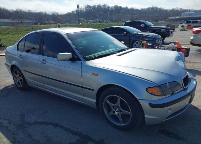 BMW 325i