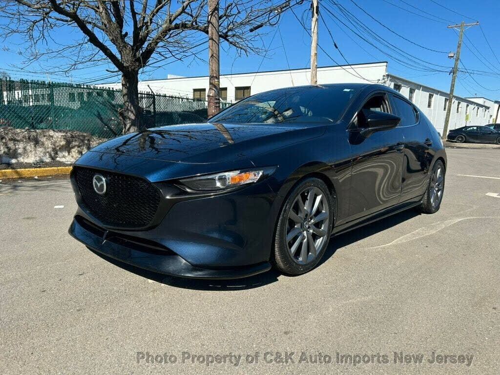 2021 MAZDA Mazda3