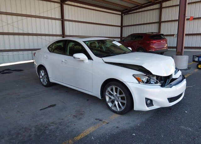 2013 LEXUS IS