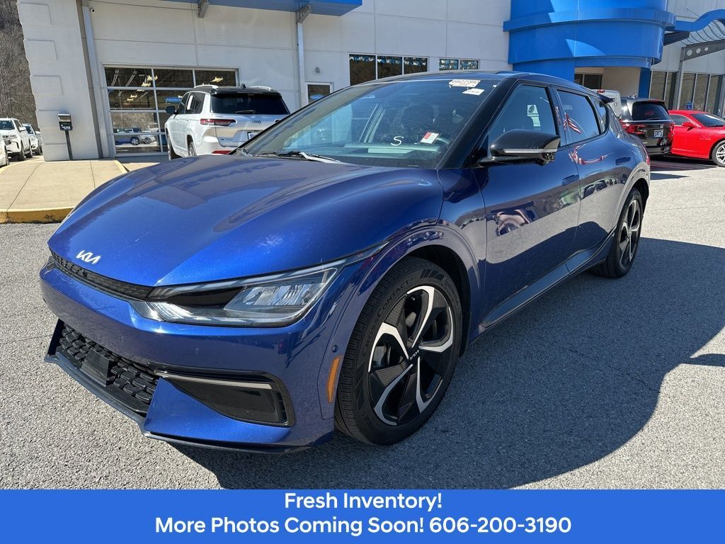 2023 KIA EV6