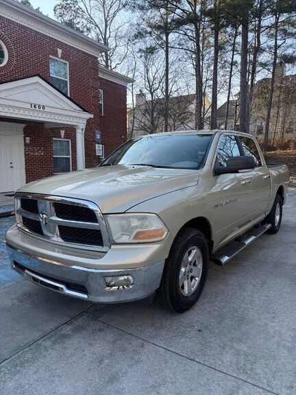 2011 DODGE Ram