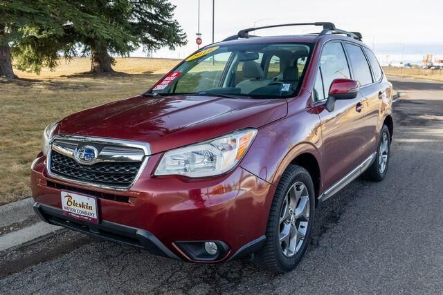 2016 SUBARU Forester