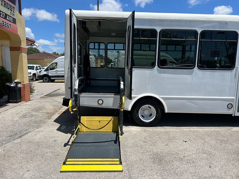 2015 Ford E-450