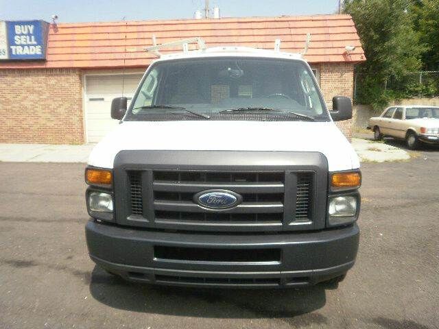 2013 FORD E-150