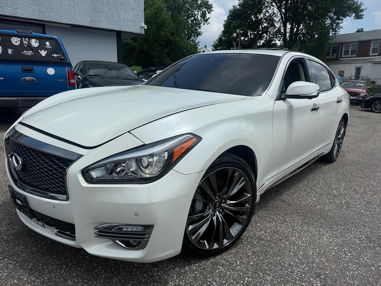 2017 INFINITI Q70L