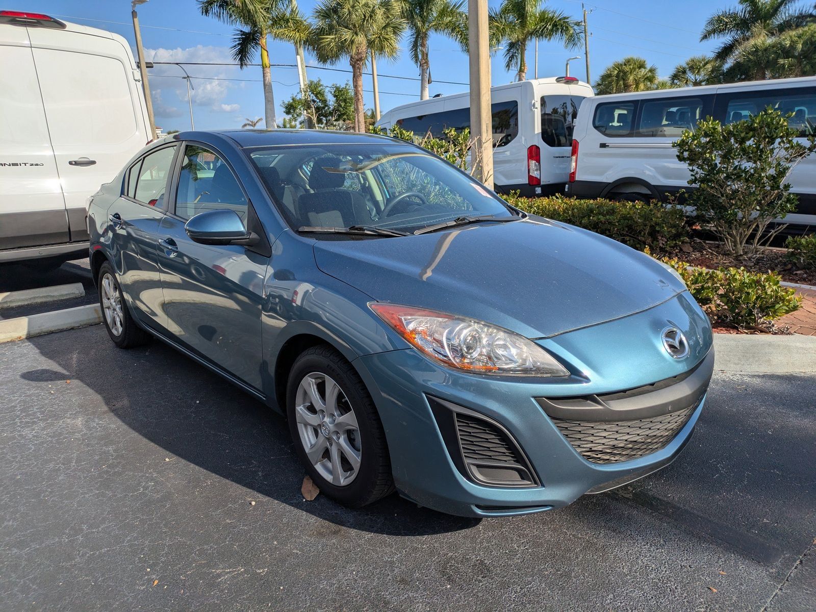 2010 MAZDA Mazda3