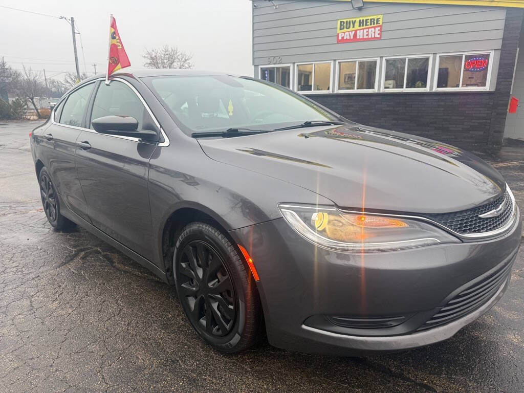 2016 CHRYSLER 200