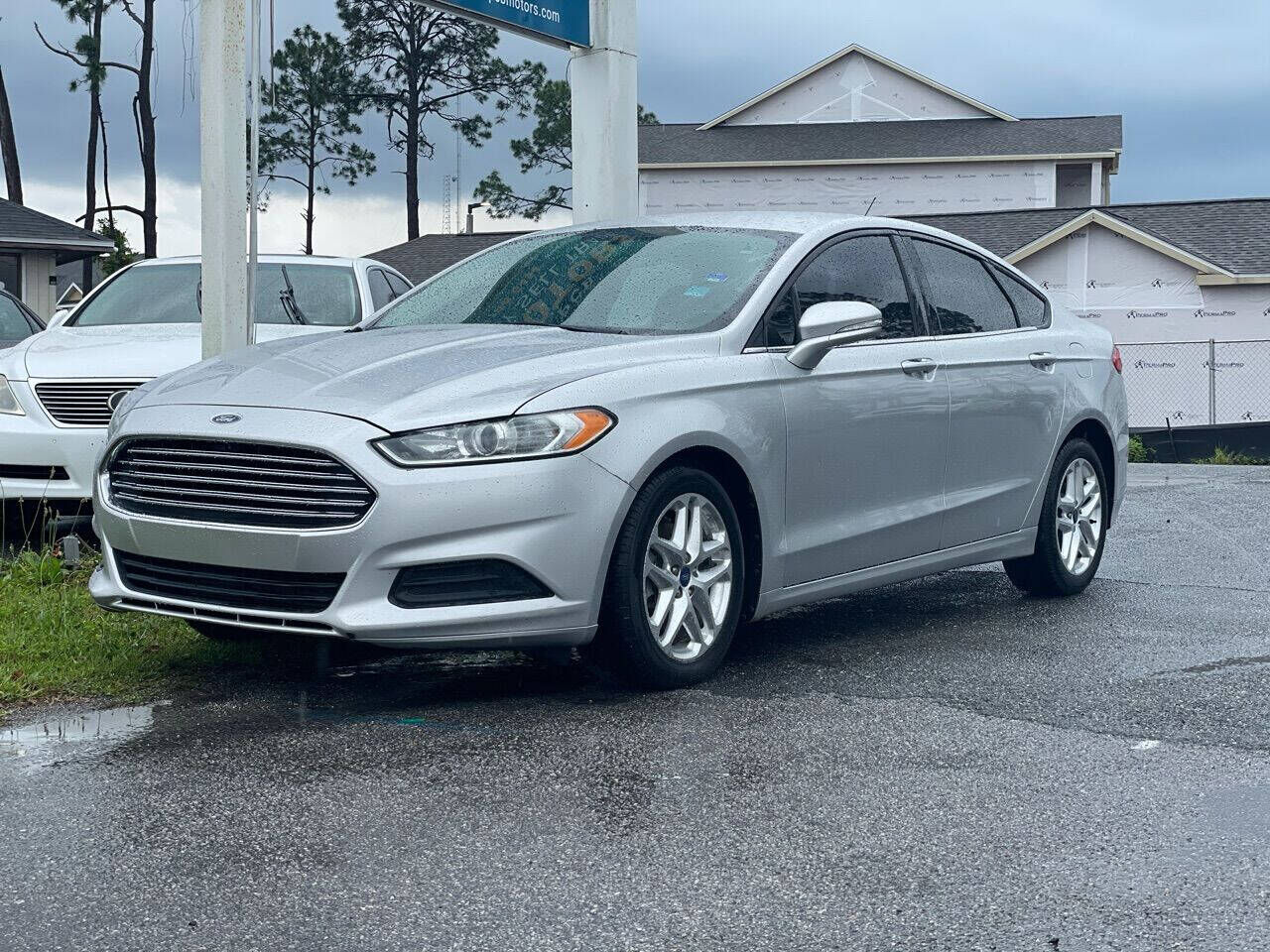 2013 FORD Fusion