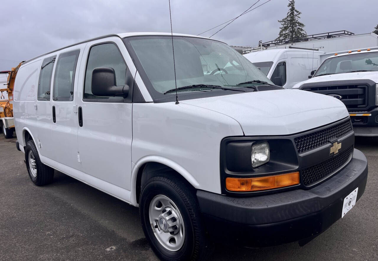 2016 CHEVROLET Express