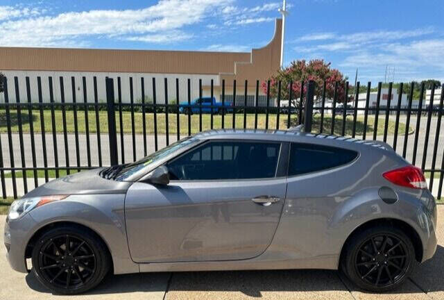 2012 HYUNDAI Veloster