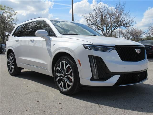 2025 CADILLAC XT6