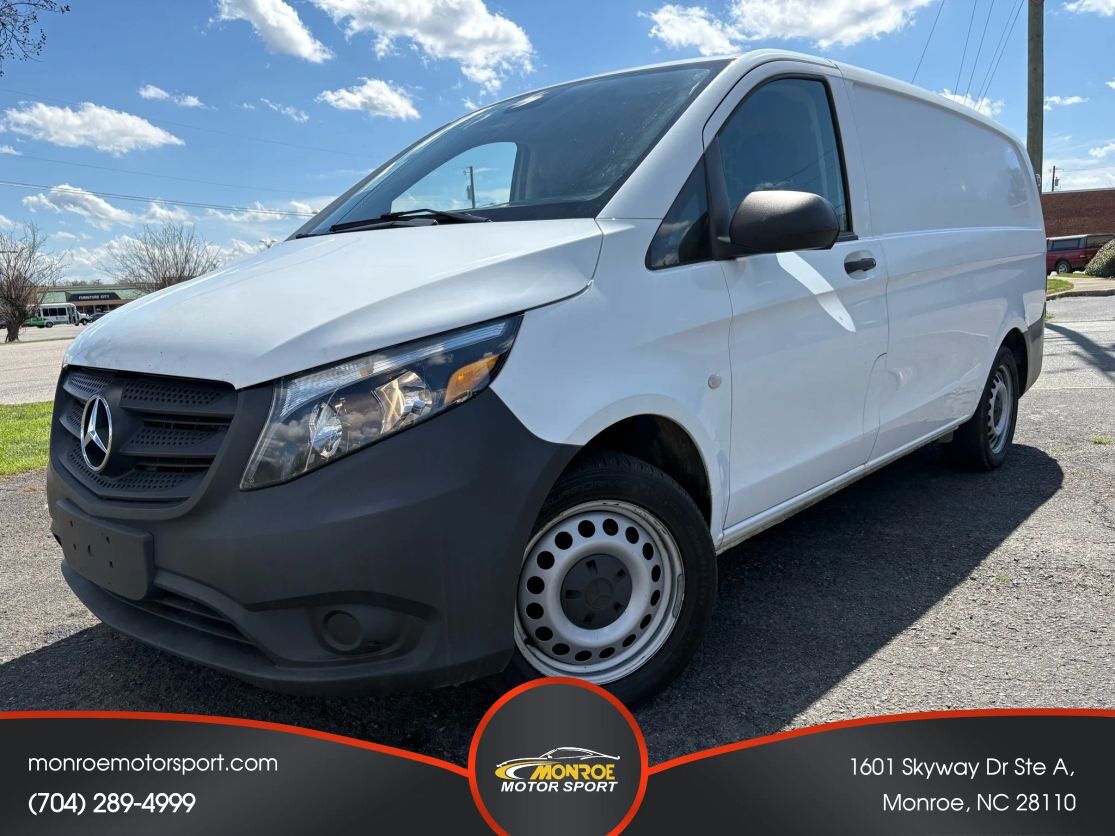 2020 Mercedes-Benz METRIS