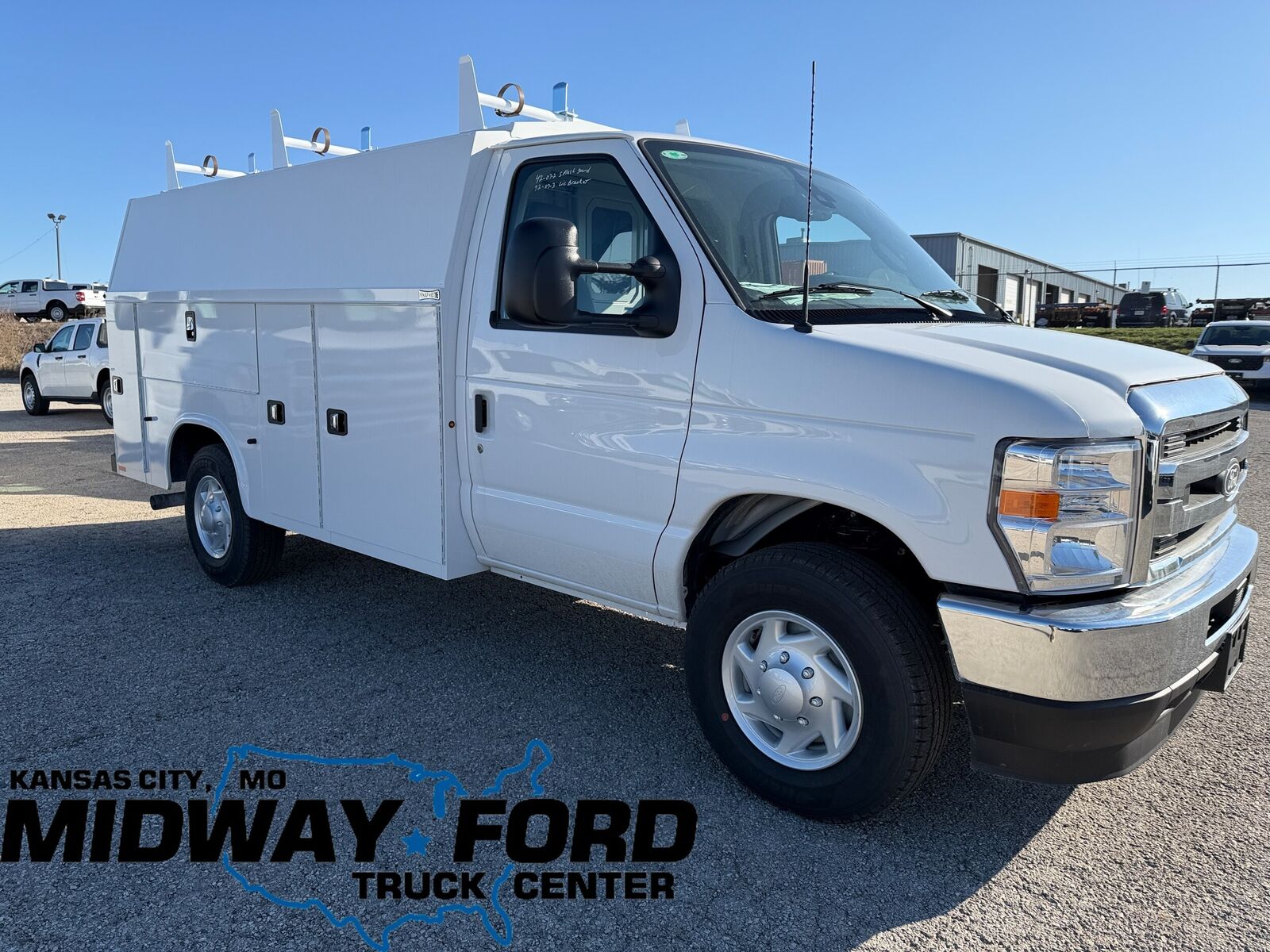 2026 FORD E-350