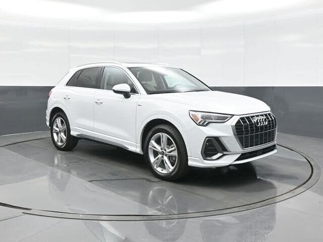 2023 AUDI Q3