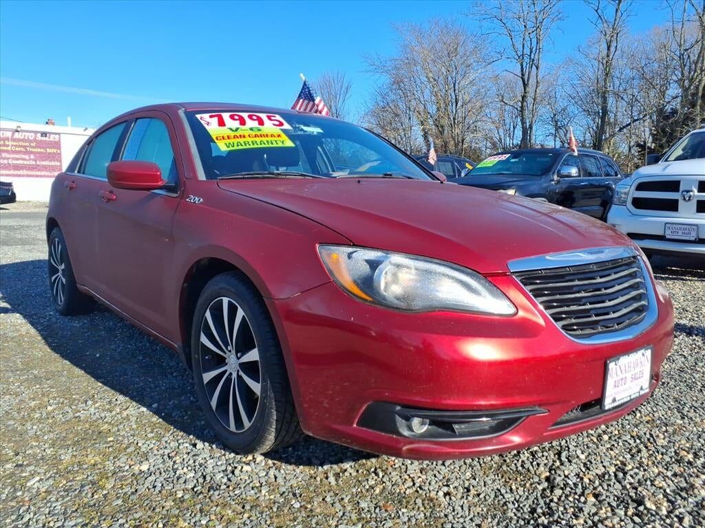 2013 CHRYSLER 200