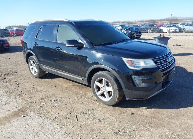 2016 FORD Explorer
