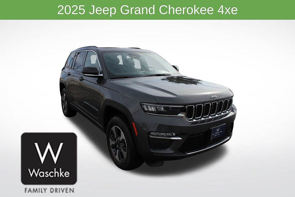 2025 JEEP Grand Cherokee