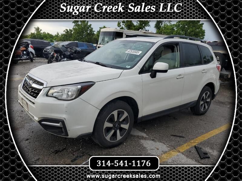 2017 SUBARU Forester