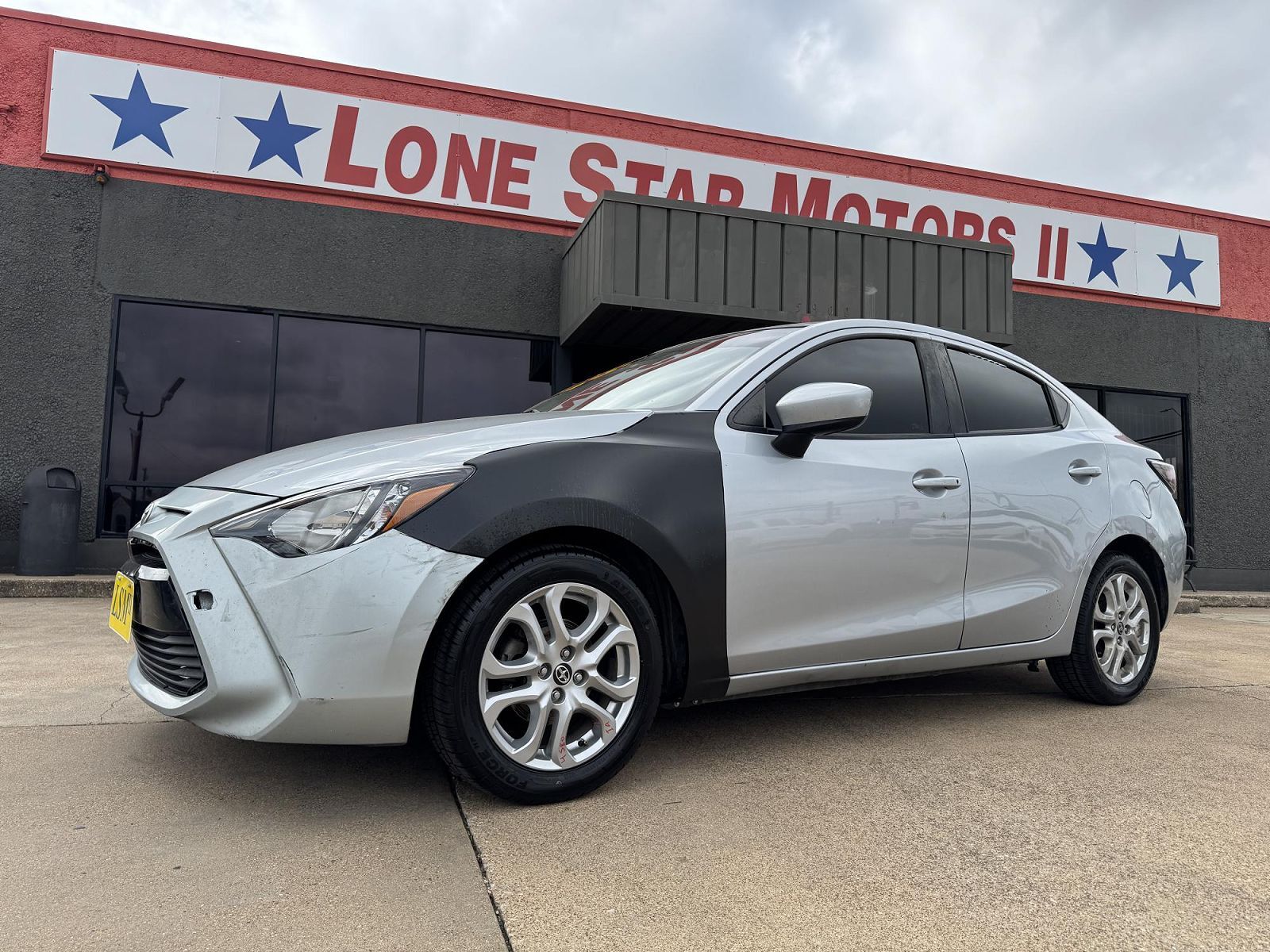 2018 TOYOTA Yaris