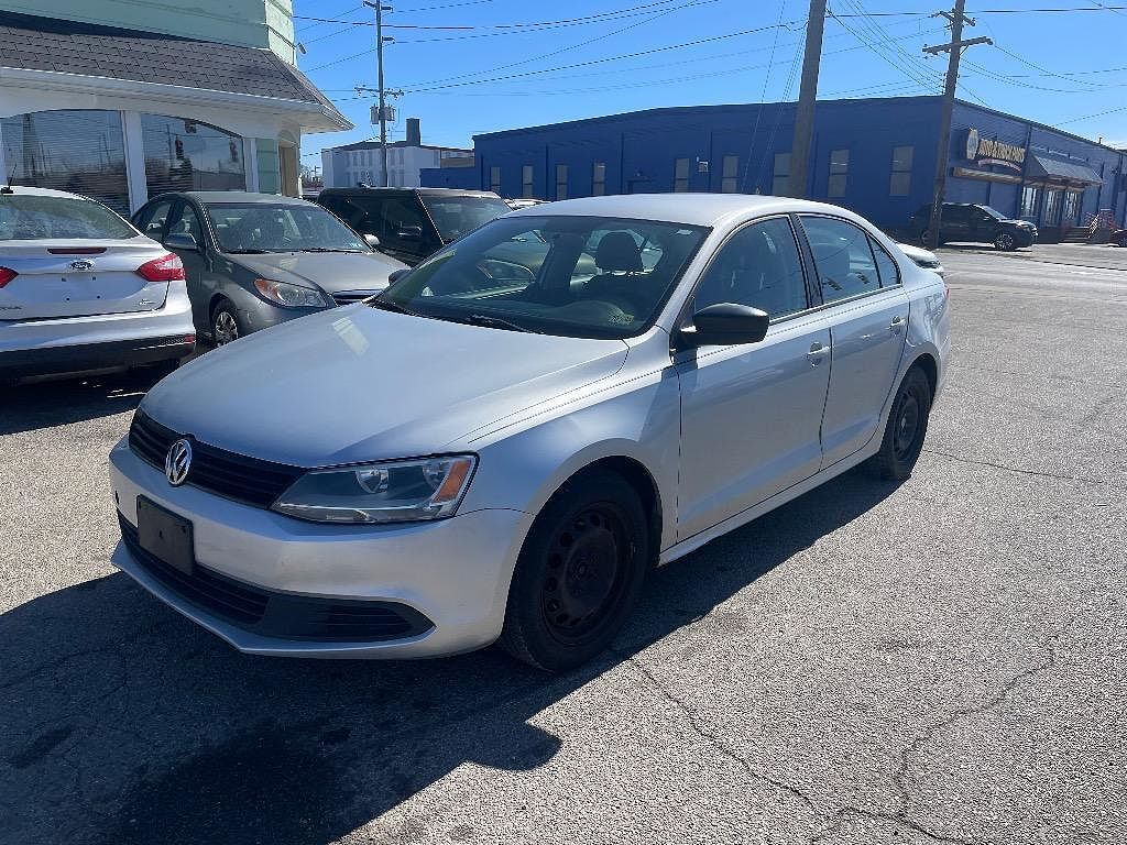 2011 VOLKSWAGEN Jetta