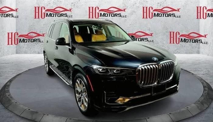 2022 BMW X7