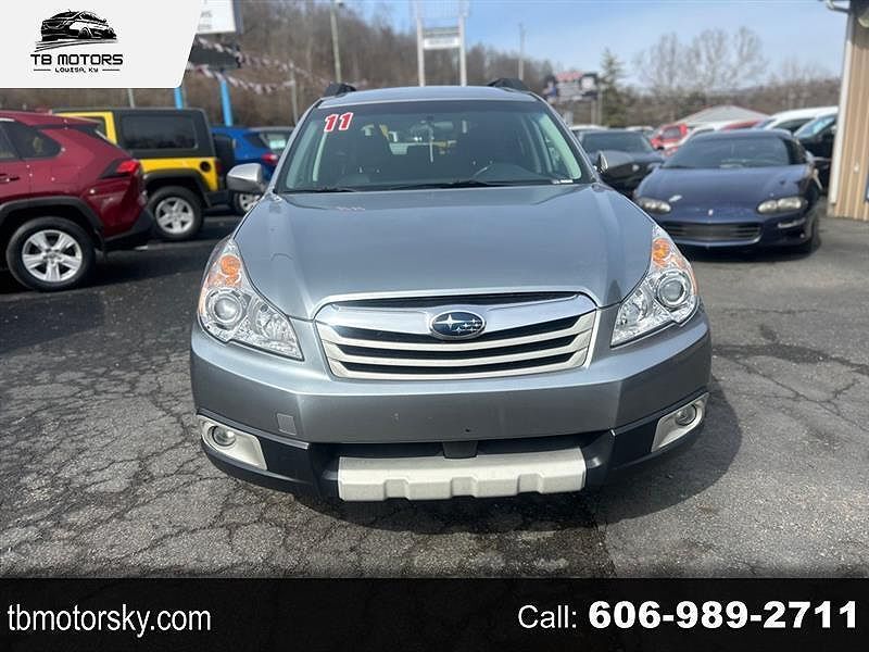 2011 SUBARU Outback
