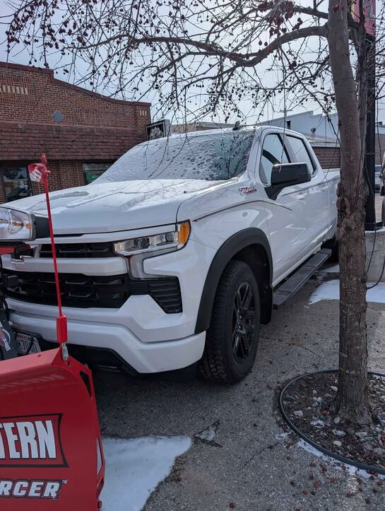 2023 CHEVROLET Silverado