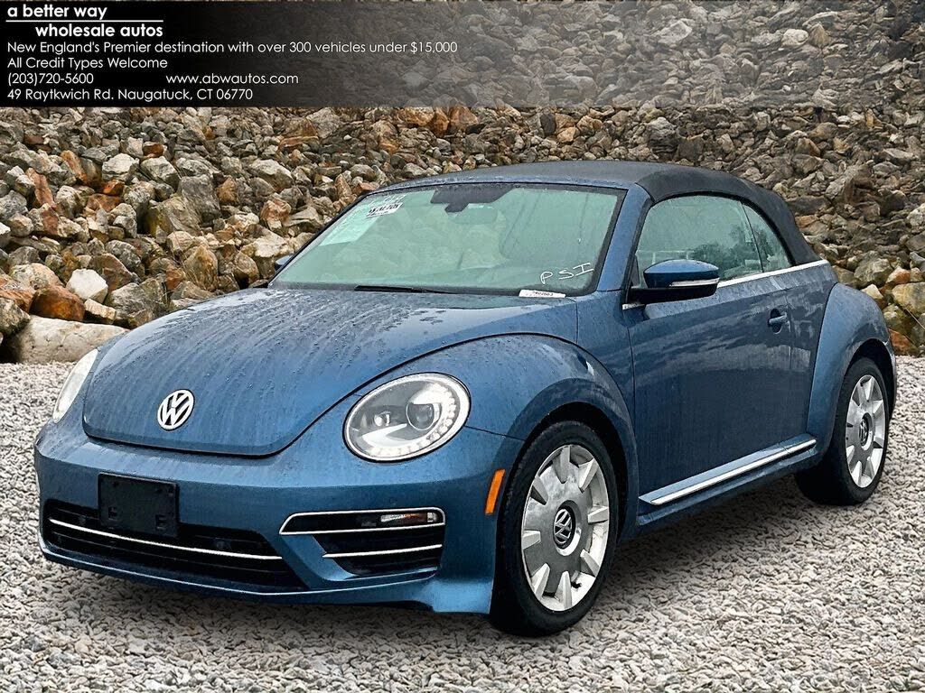 2017 VOLKSWAGEN Beetle