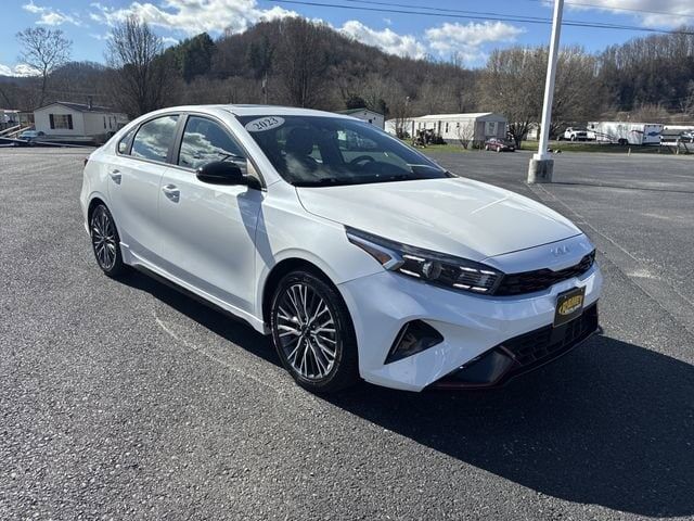 2023 KIA Forte
