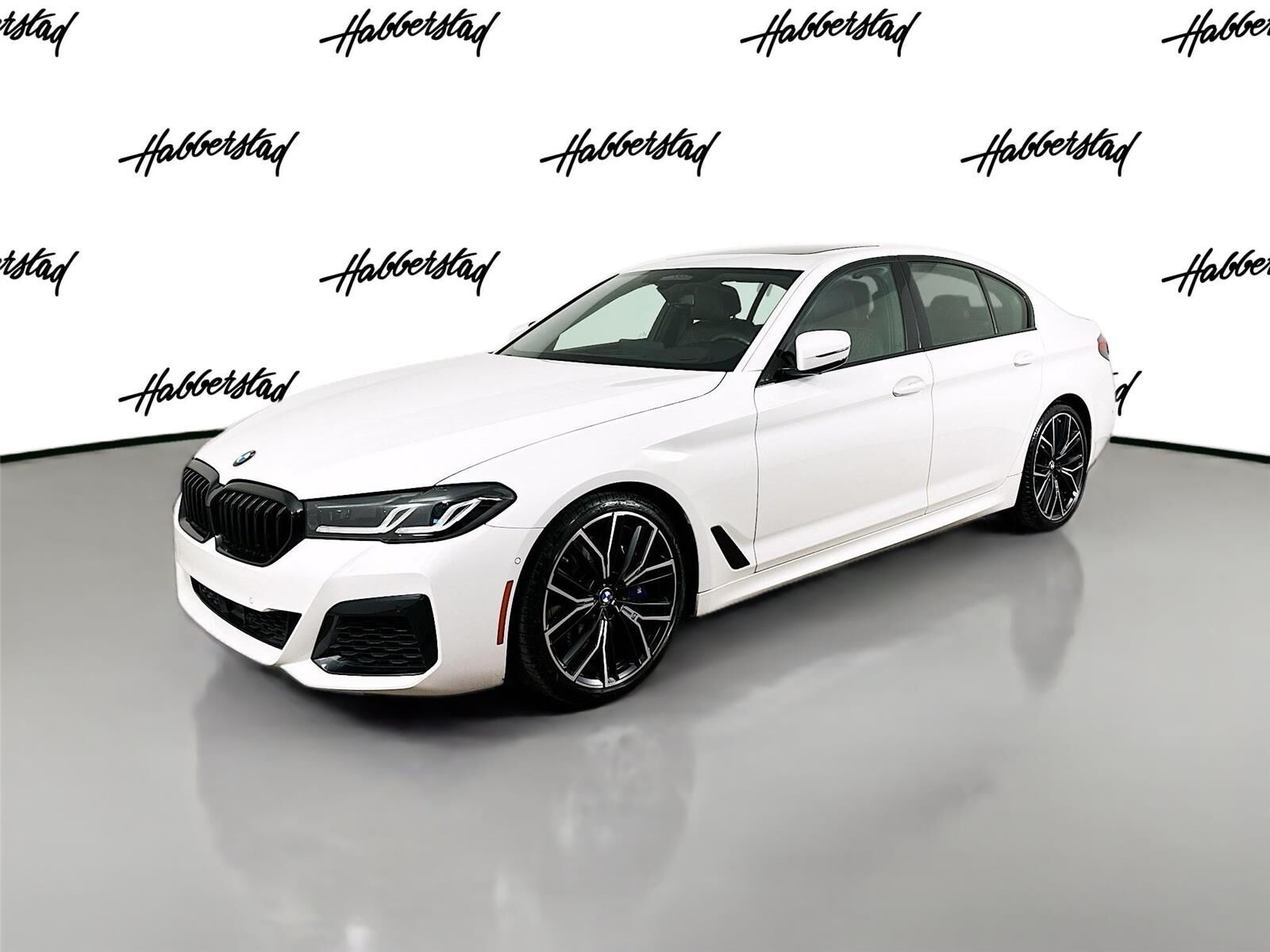 2022 BMW M5
