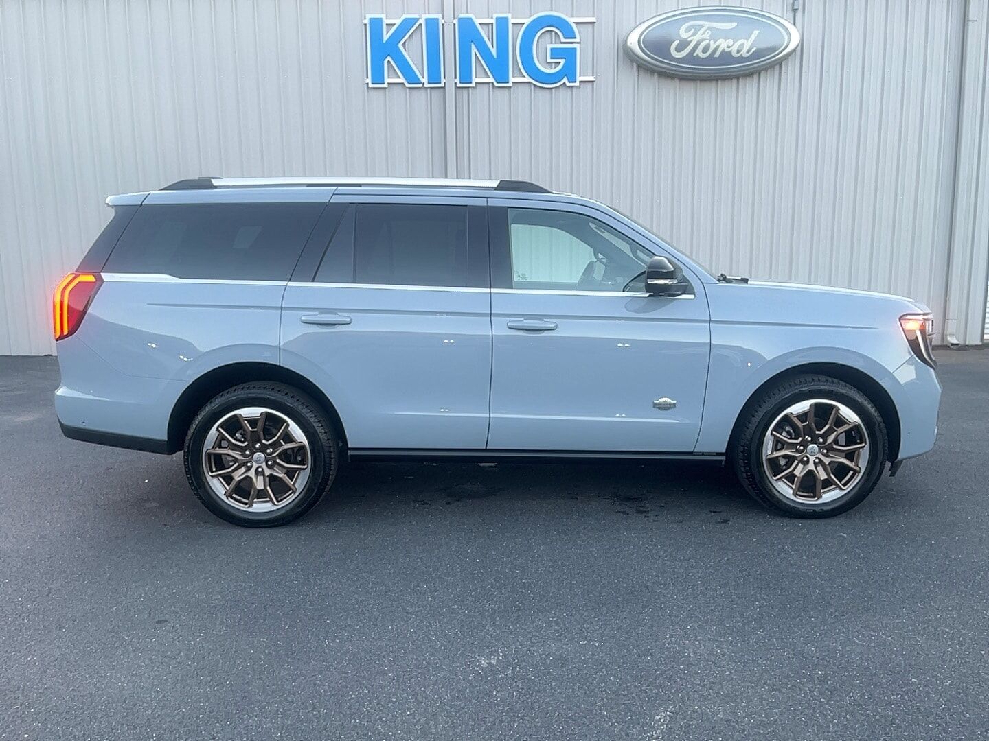 2025 FORD Expedition