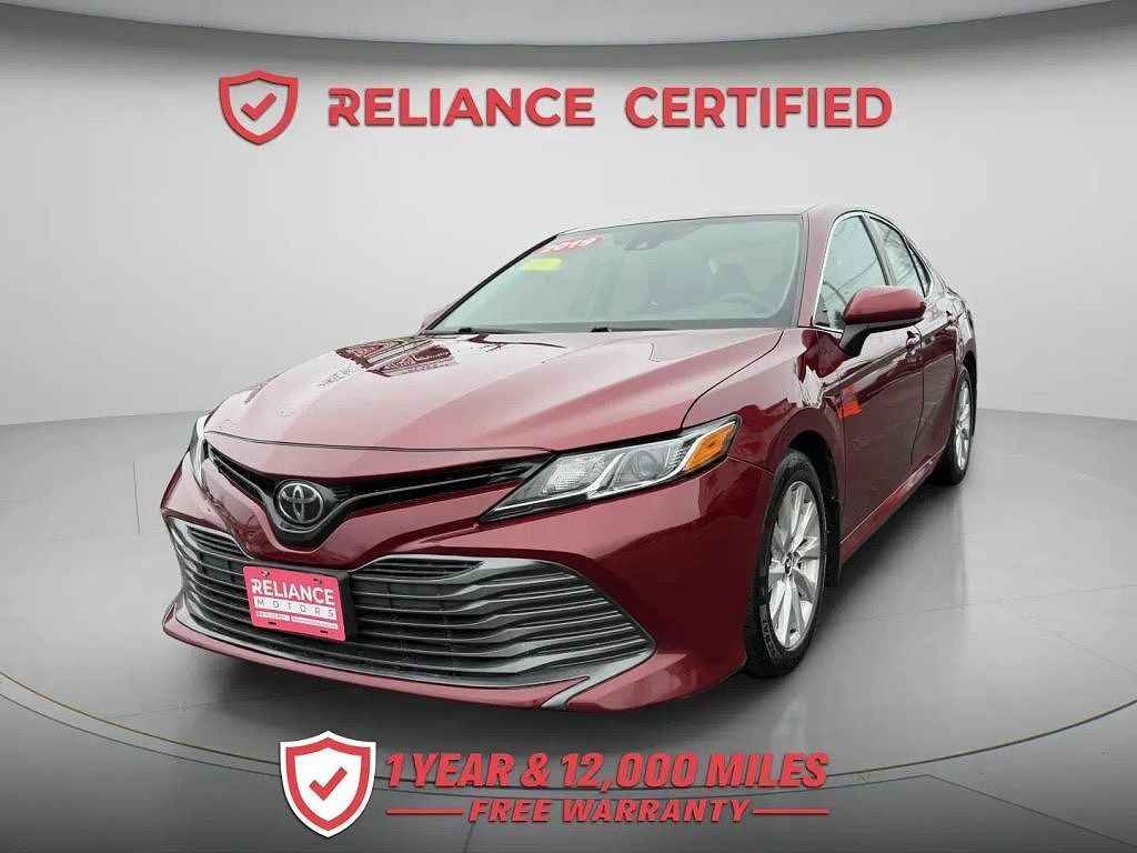2019 TOYOTA Camry
