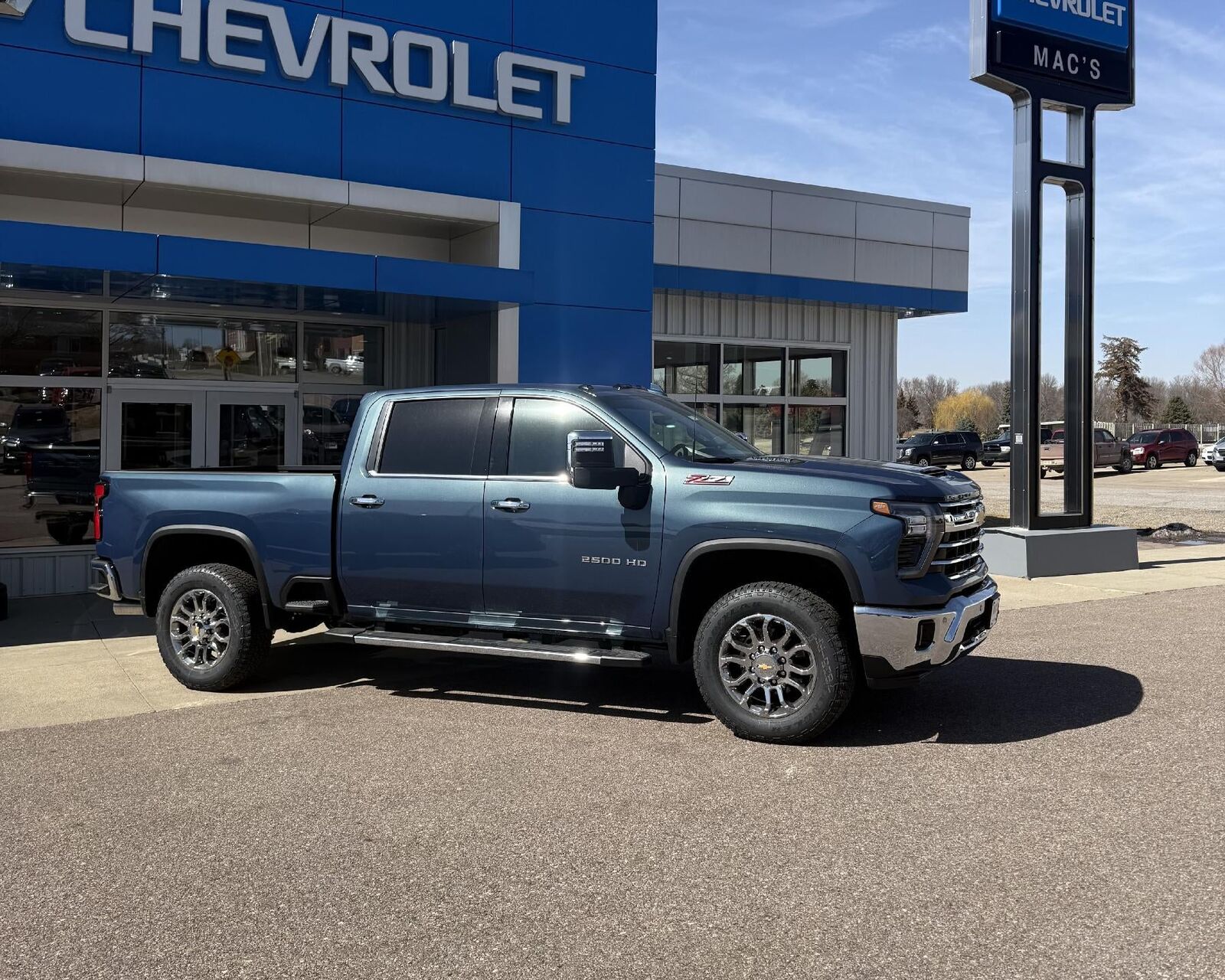 2026 CHEVROLET Silverado HD