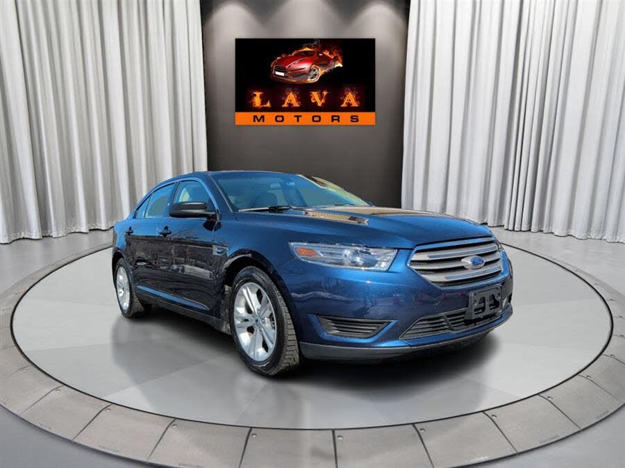 2016 FORD Taurus
