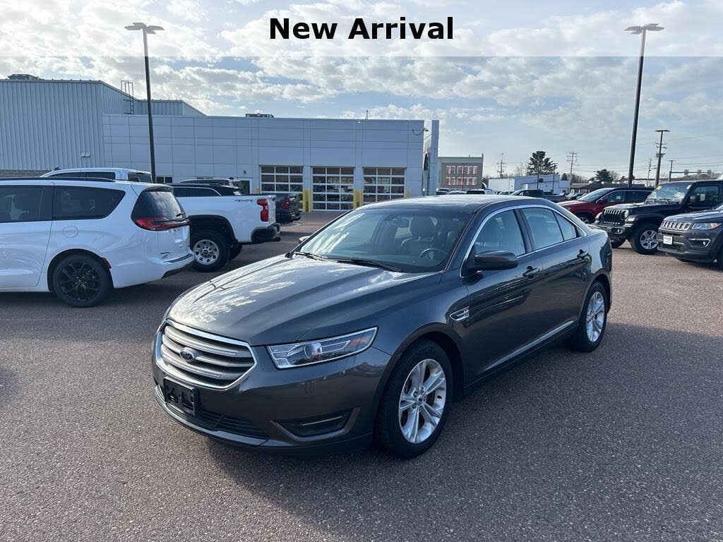 2018 FORD Taurus