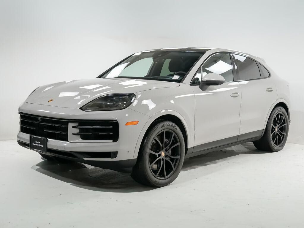 2025 PORSCHE Cayenne