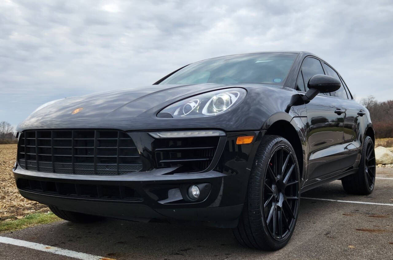 2015 PORSCHE Macan