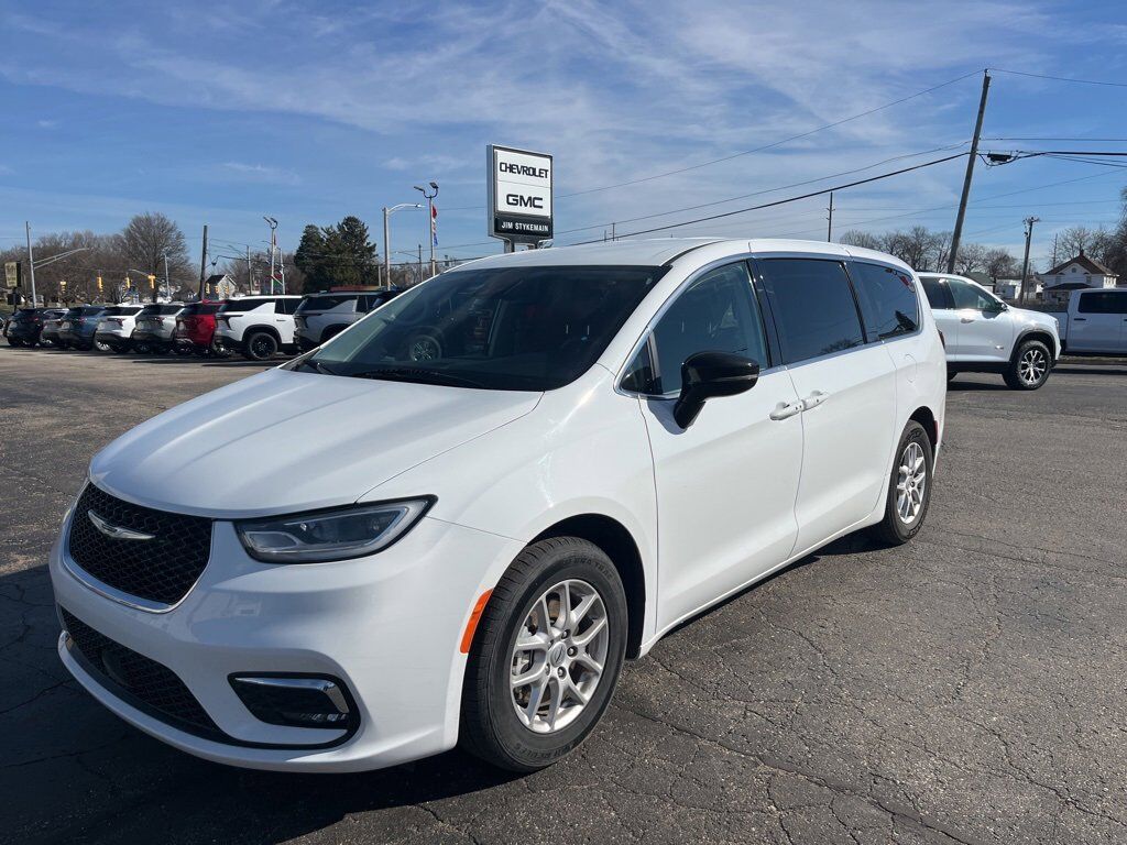 2024 CHRYSLER Pacifica