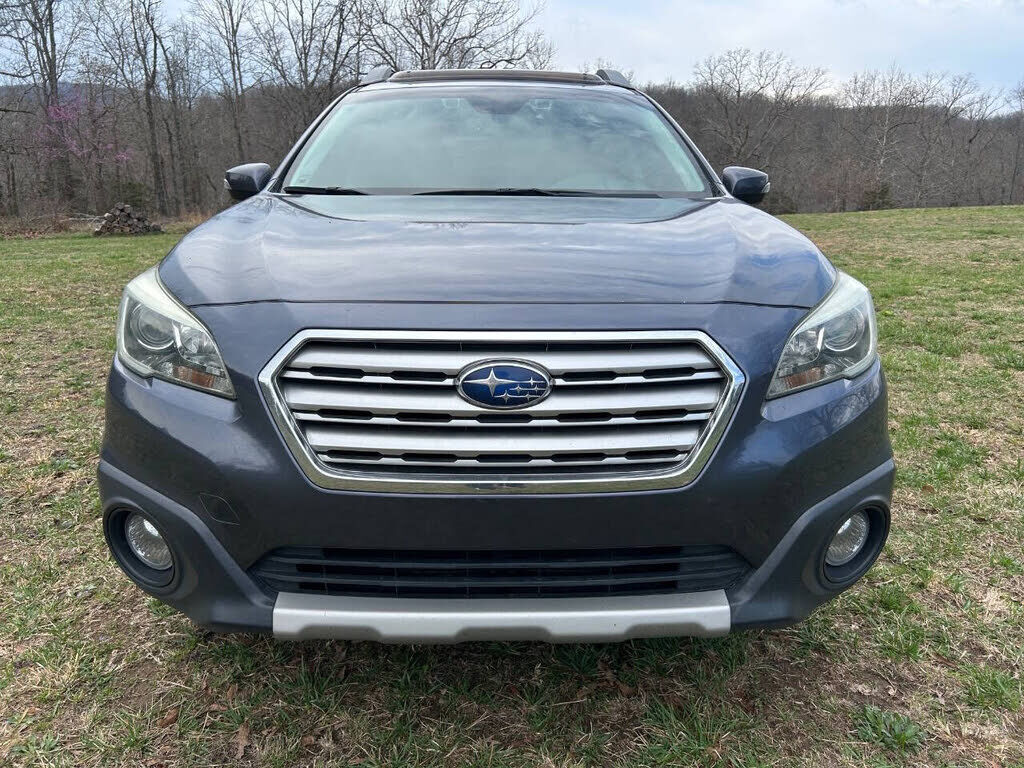 2017 SUBARU Outback