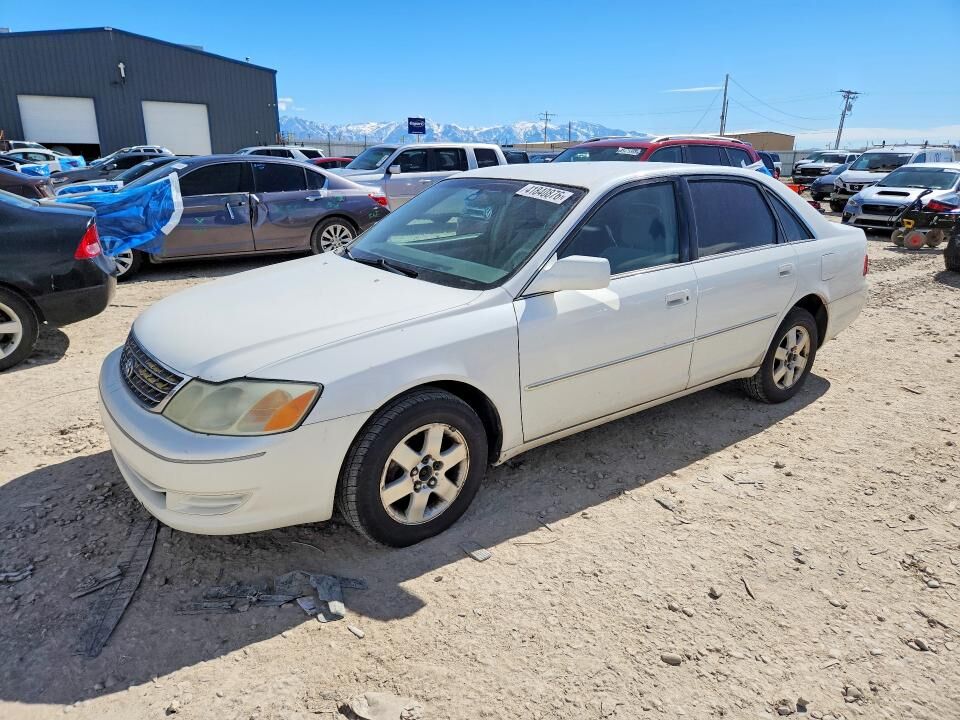 2004 TOYOTA Avalon
