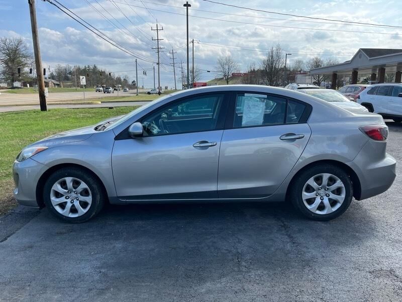 2012 MAZDA Mazda3