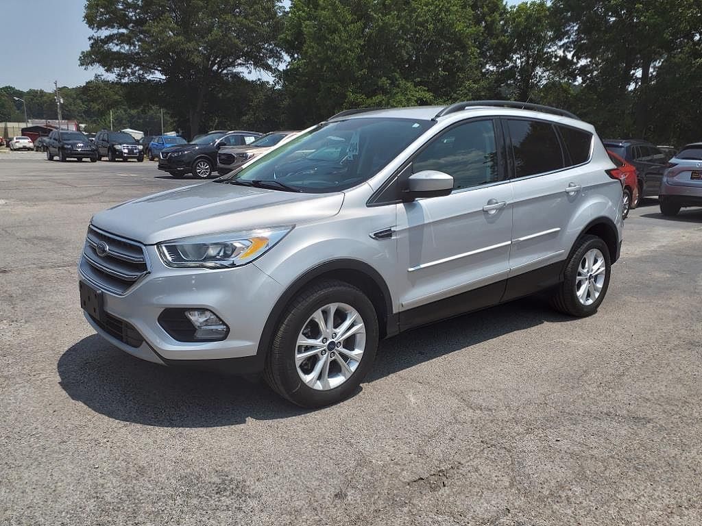 2017 FORD Escape