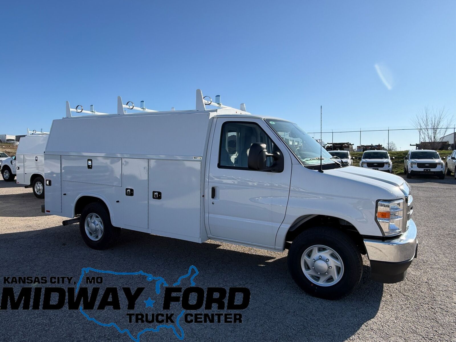 2026 FORD E-350