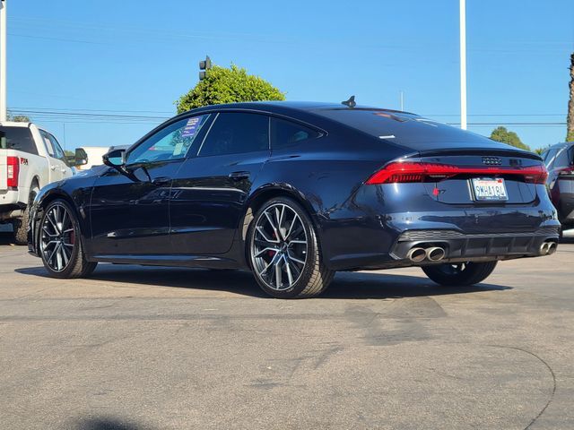 2022 Audi S7
