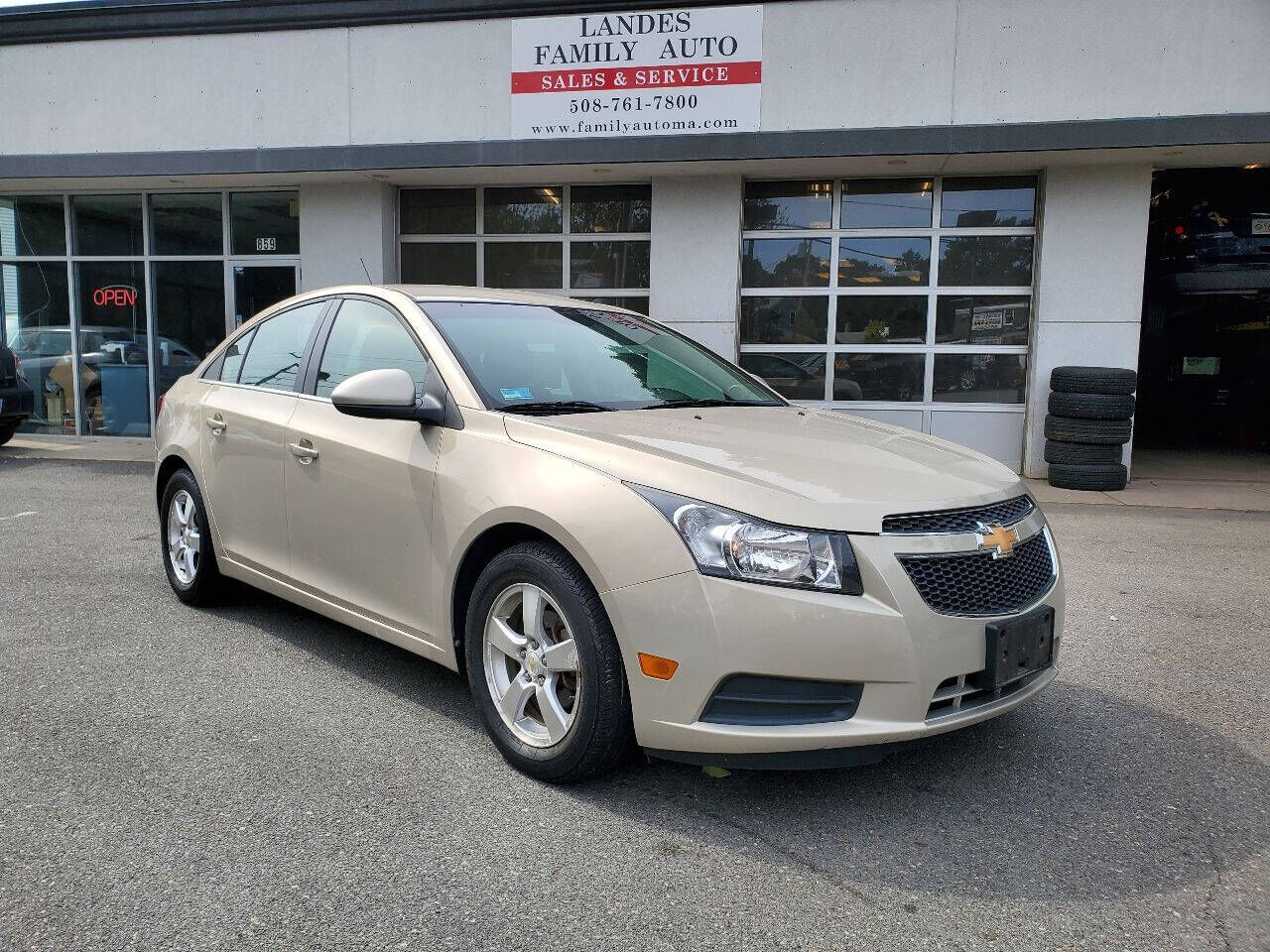 2011 CHEVROLET Cruze